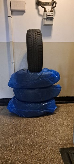 Anvelope Continental ContiContact 215/60r16 95V IARNA
IARNA
Jante