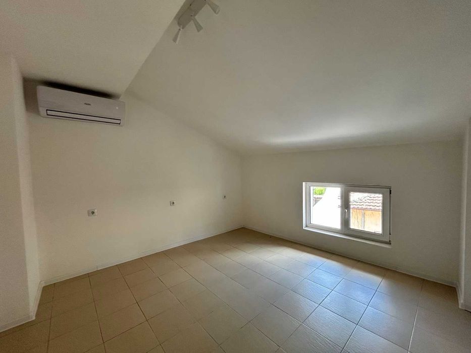 Продава се Тристаен апартамент в Велико Търново, Акация - 94 кв.м за 1118 €/кв.м - Снимка #7