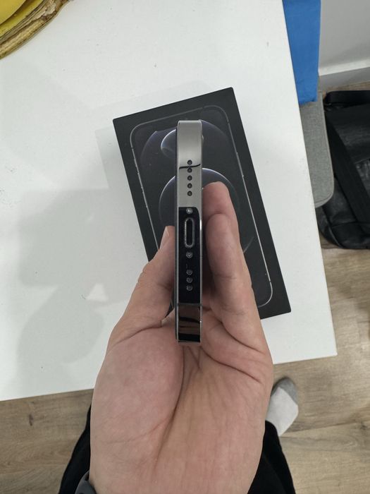 iPhone 12 Pro 256GB 83%