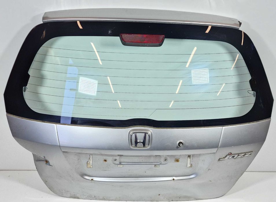 Заден Капак Врата Багажник Задно Стъкло Honda Jazz Хонда Джаз