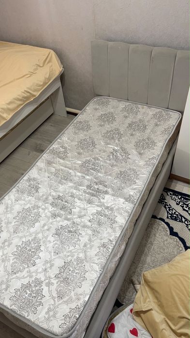 Детский кровать с матрасом