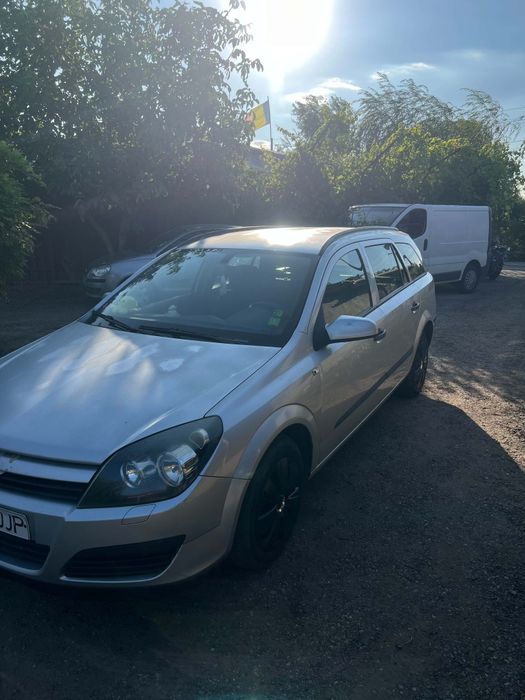 Vând Opel astra h