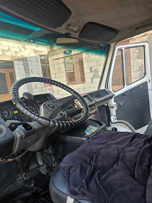 мерседес грузавой 1983