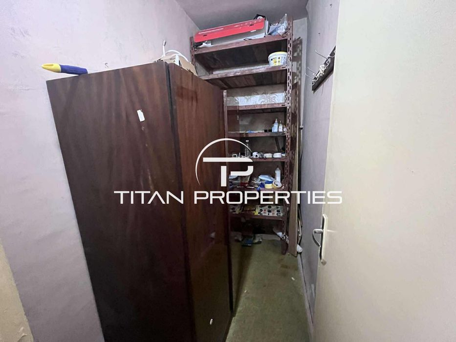 Дава се под наем Тристаен апартамент в Варна, Автогара - 89 кв.м за 450 € - Снимка #9