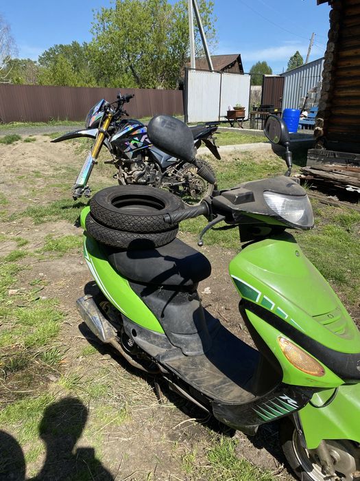 Продам скутор 50 кубов