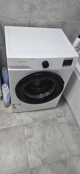 Masina de spalat rufe Arctic APLM1WFSU18410W, 8 Kg, 1400 RPM, Clasa A,