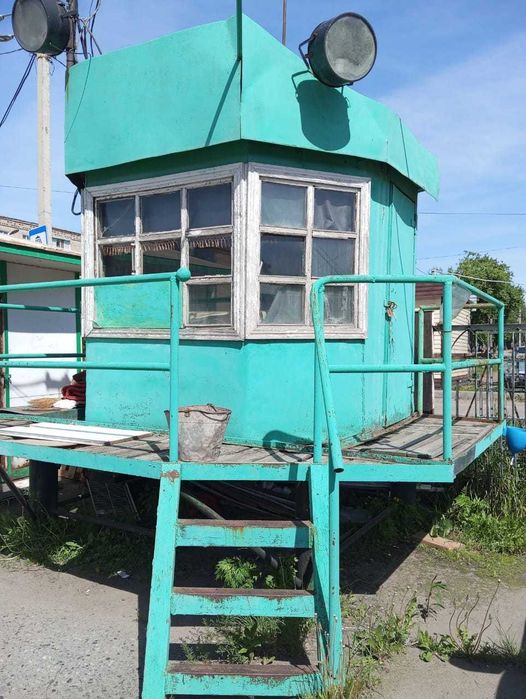 Продам киоск в хорошем состоянии.