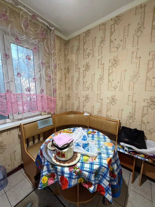 Продается трешка на проспекте Абая по горячей цене