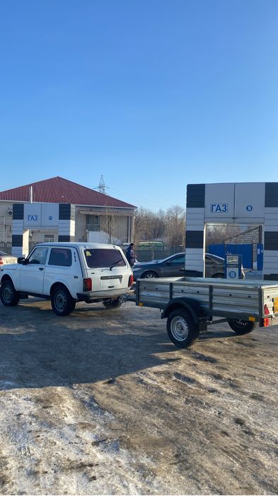 Нива 2121  год 2011