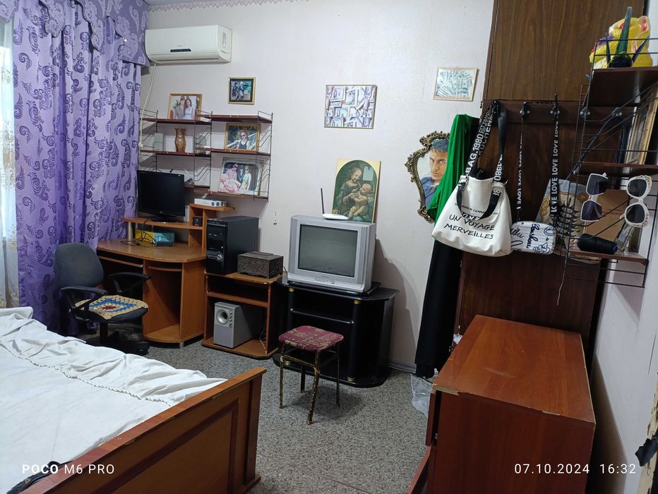 Продается 2-х комнатная квартира.