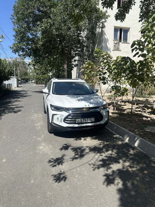 Tracker 2 premier plus 2025
