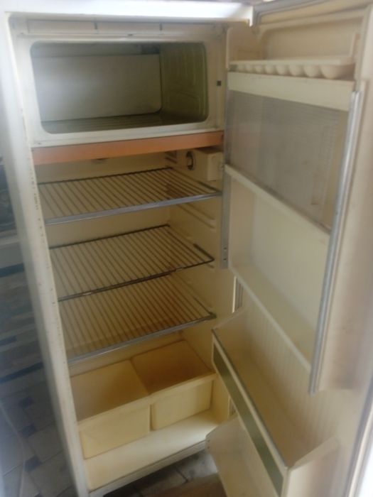 халадилник сино рабочи