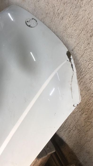 Капот на Hyundai Santa Fe