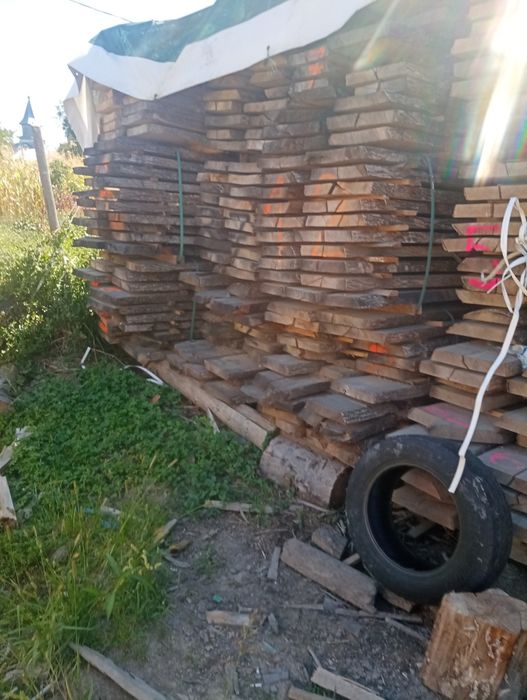 Vând dulap frasin uscat pentru sculptura