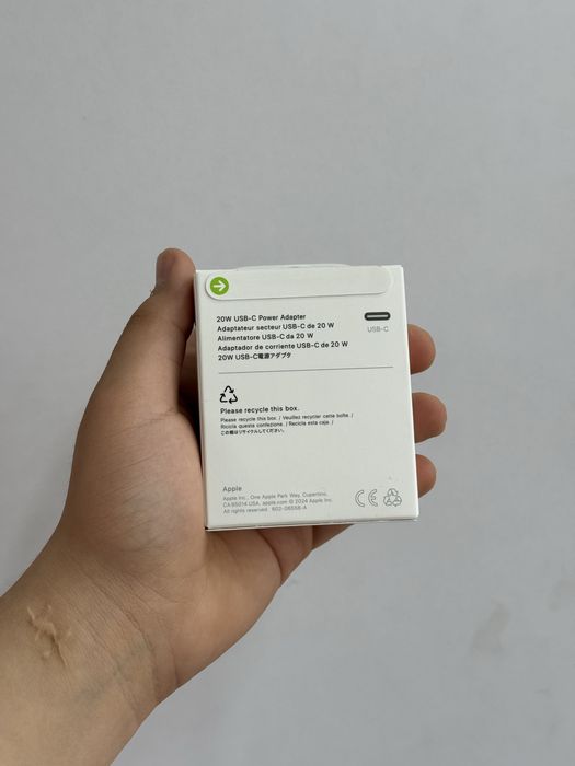 iPhone zaryadka adapter original (20W / 40W)