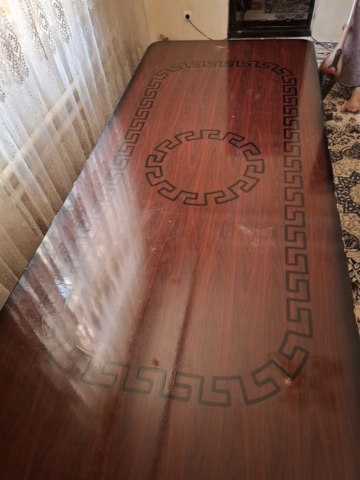 Хонтахта стол сотилади холати  б/у