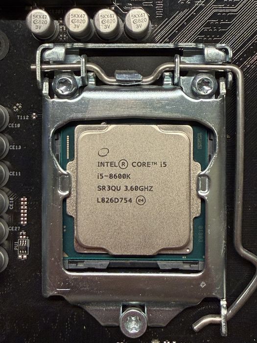 Intel i5 8600k + asrock z370m pro4