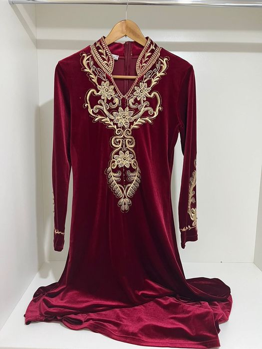 Модная женская одежда