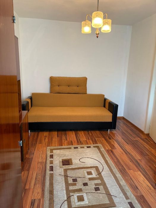 De vânzare partament 2 camere, 50 mp, etaj 2 - Str. Negoiu, Făgăraș