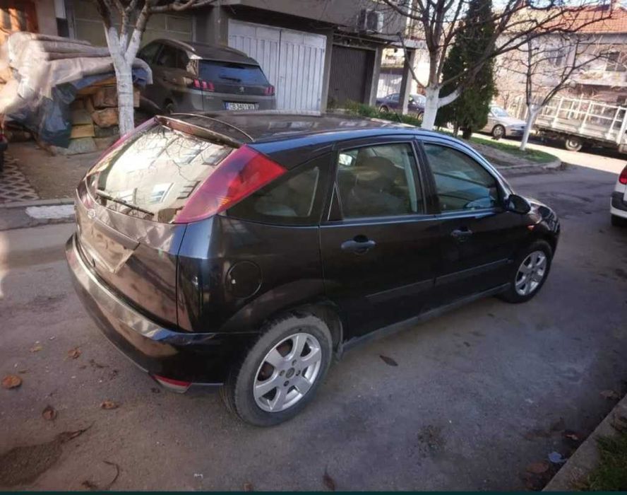 Продавам Ford Fokus 1.8 TDDI!90  монски сили