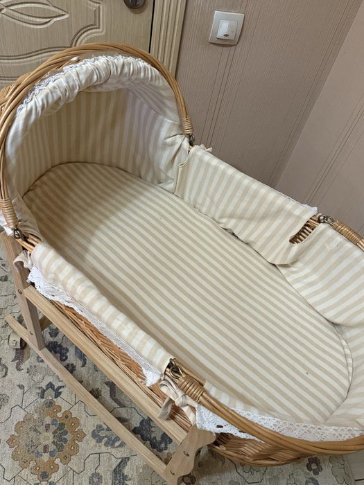 Кроватка-люлька детская