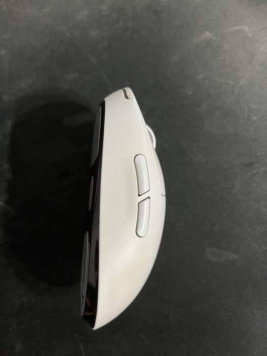 logitech g pro white