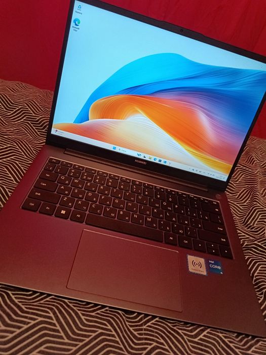 Ноутбук HUAWEI MateBook D14