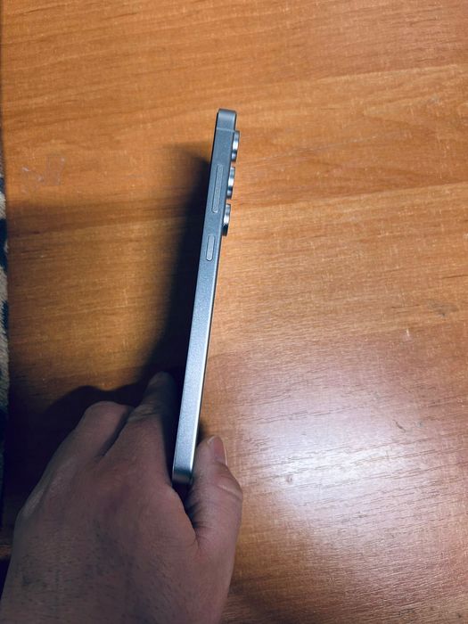 Самсунг S 24 fe сатылады.