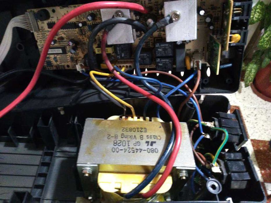 Юпиес - за части --