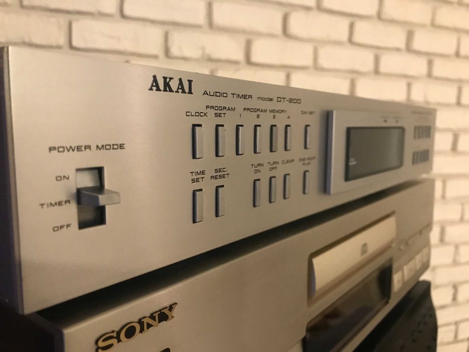Akai DT-200 Audio Timer