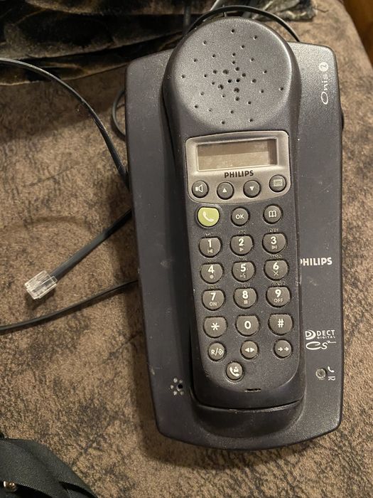 Телефони Панасоник и Филипс