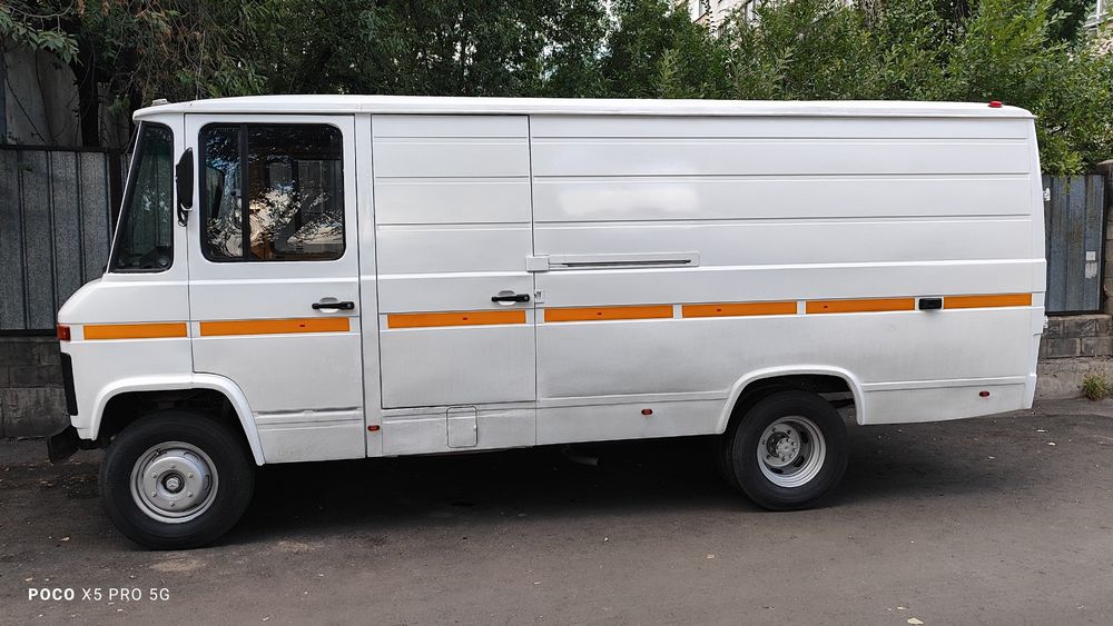 Мерседес Бенц 608D
