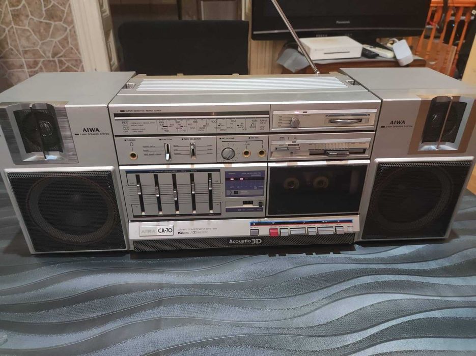 радиокасетофон AIWA CA-70
