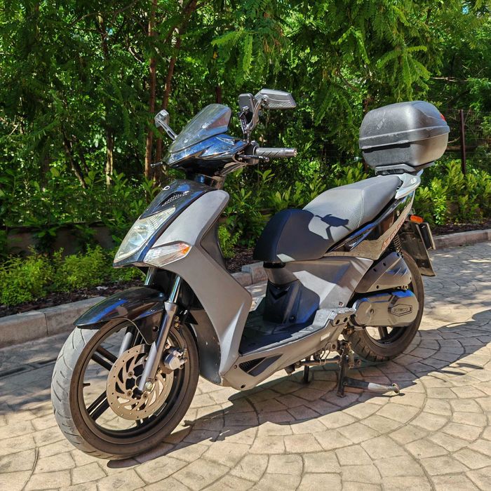 Продавам Kymco Agility 200i 2011