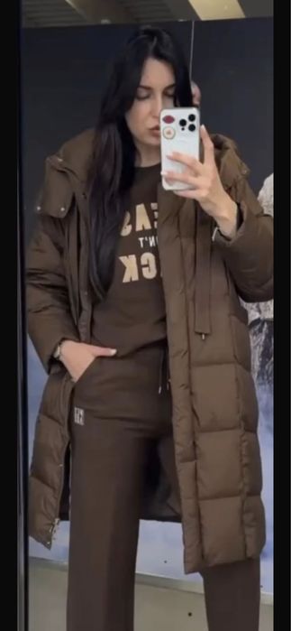 Продам пуховик Италия