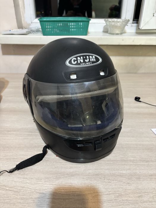 Шлем 15к на счет цены договоримся