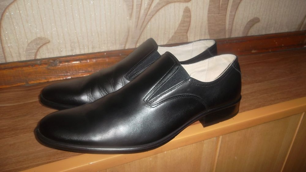Продам туфли мужские