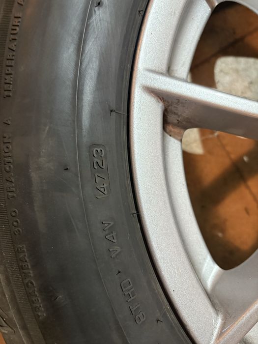 Джанти с гуми за BMW  G01 G02 18"  225 60 18