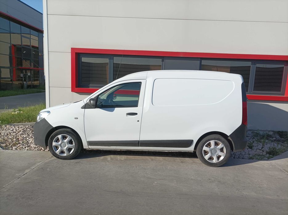 Vând autoutilitară Dacia Dokker 1.5 dci, 75 CP, an fabricație 2012