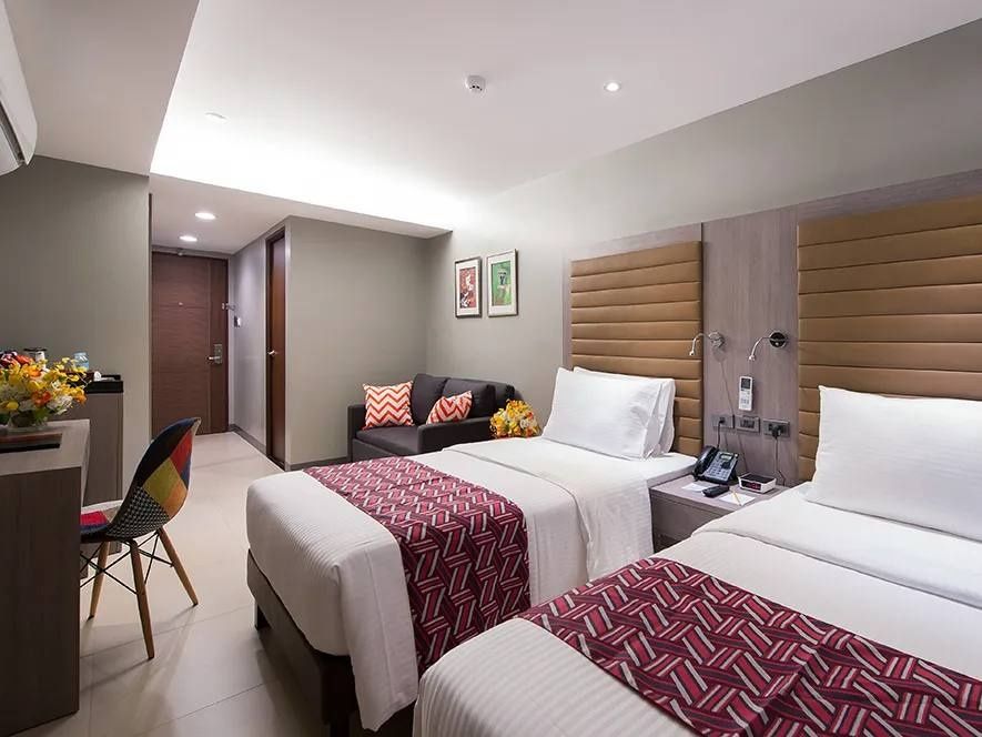 Kunlik kvartira, mehmonxona bez zaks