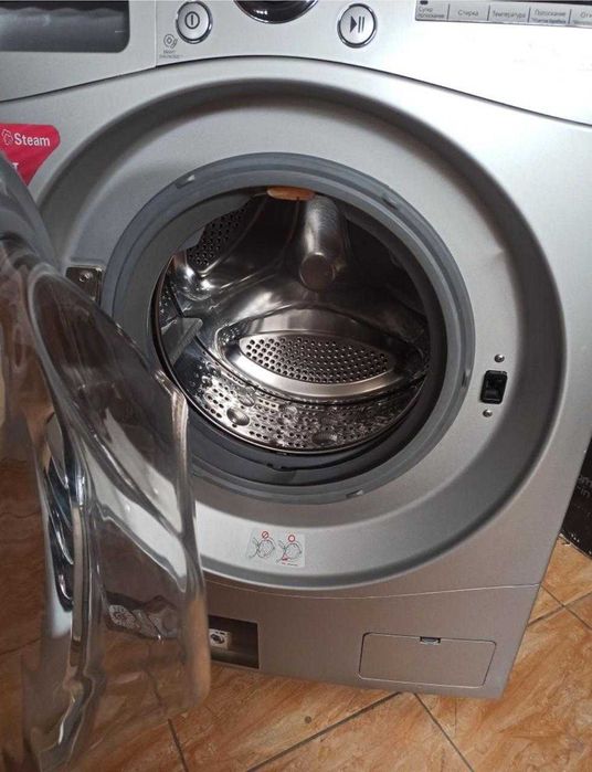 Бесплатно отдам стиральную машину