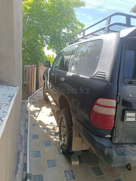 Тайота Land Cruiser 105, объём 4,5