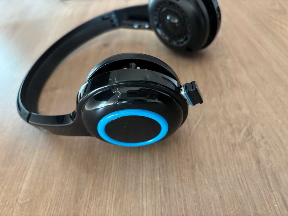 Căști wireless Logitech H800 cu microfon – Bluetooth / USB