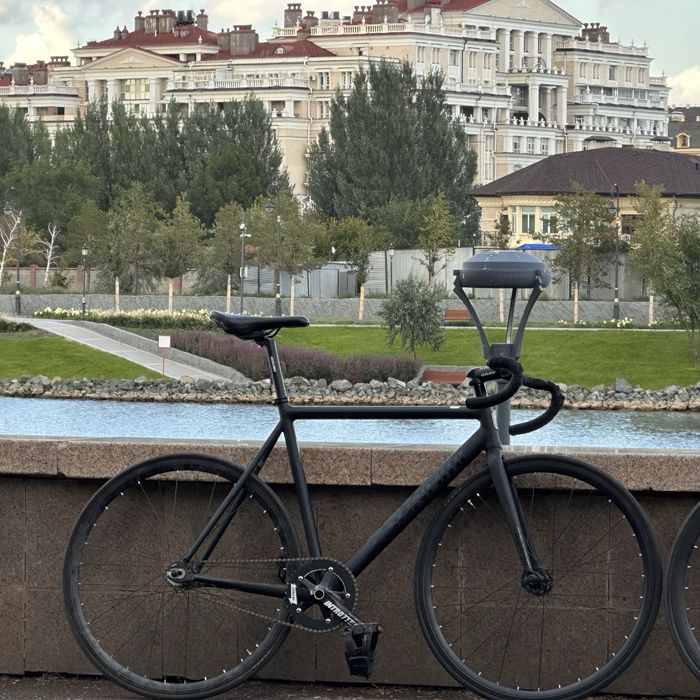 Продам Фикс Тсунами снм 100 черного цвета