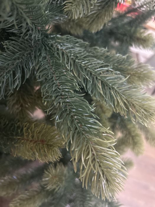 Ёлка искуственная