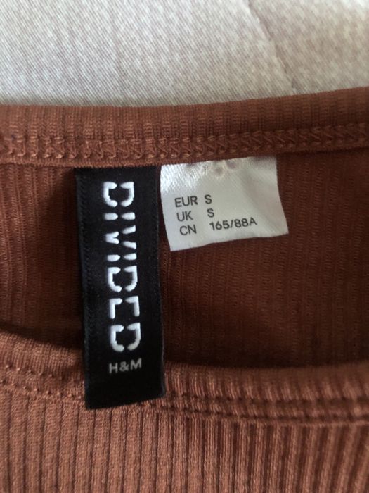 Рипсен топ с дълъг ръкав HM