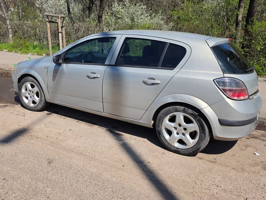 Opel Astra H Twinport 1.6 105 кс., 2007 г. – Газов инжекцион, кожен салон
