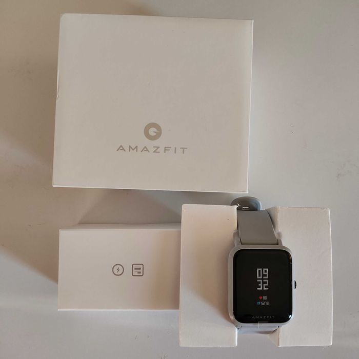 Смарт часовник Amazfit Bip