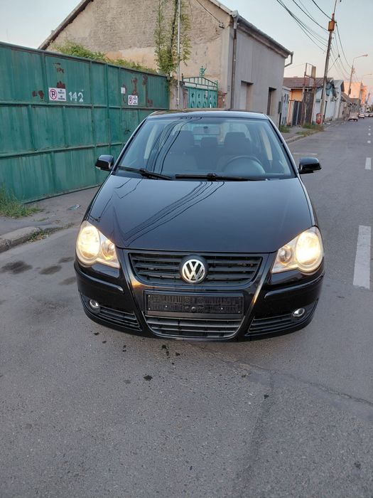 VOLKSWAGEN Polo 2009