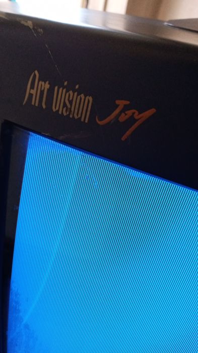 Продам телевизор LG art vision рабочий.